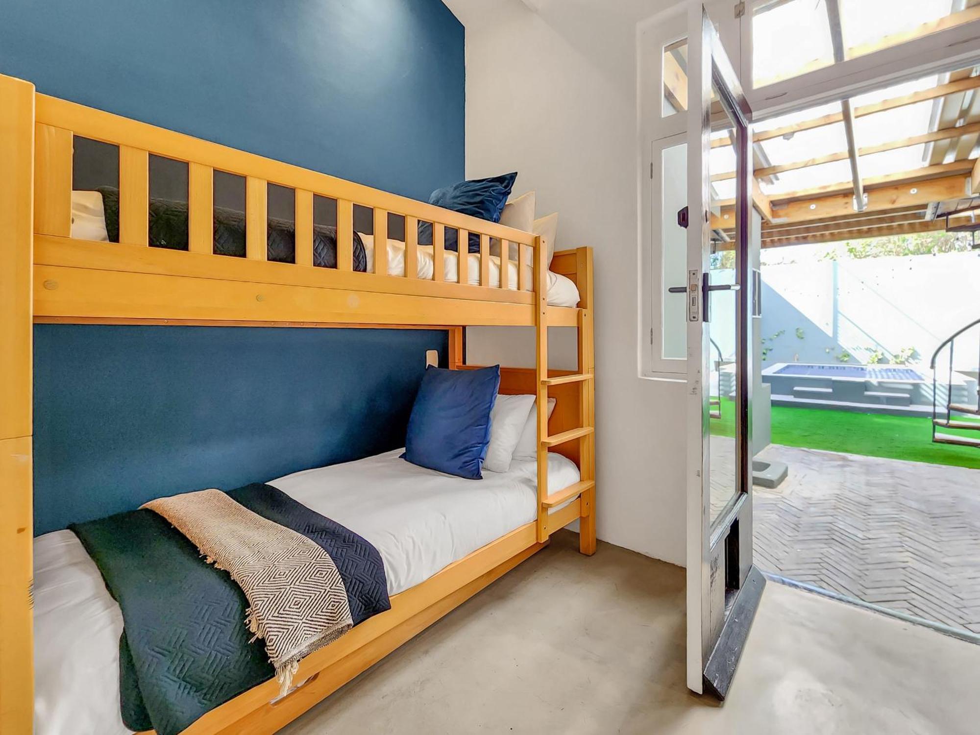 Adriatica - Virginia Avenue Villas Cape Town Room photo